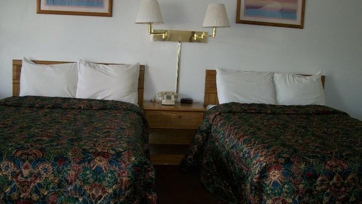 Countryside Inn Richmondville Room photo